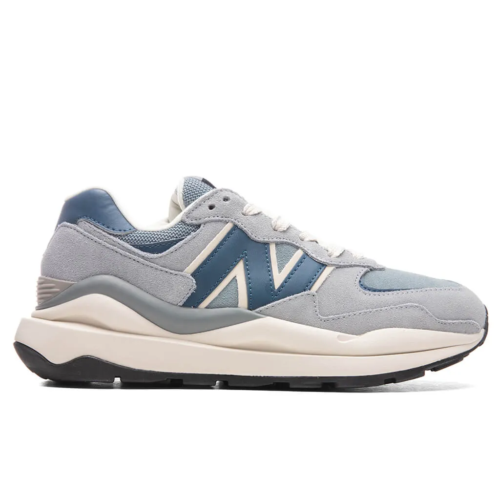 Women's 57/40 - Eclipse/Metallic Gold New Balance shoes for walking and running
