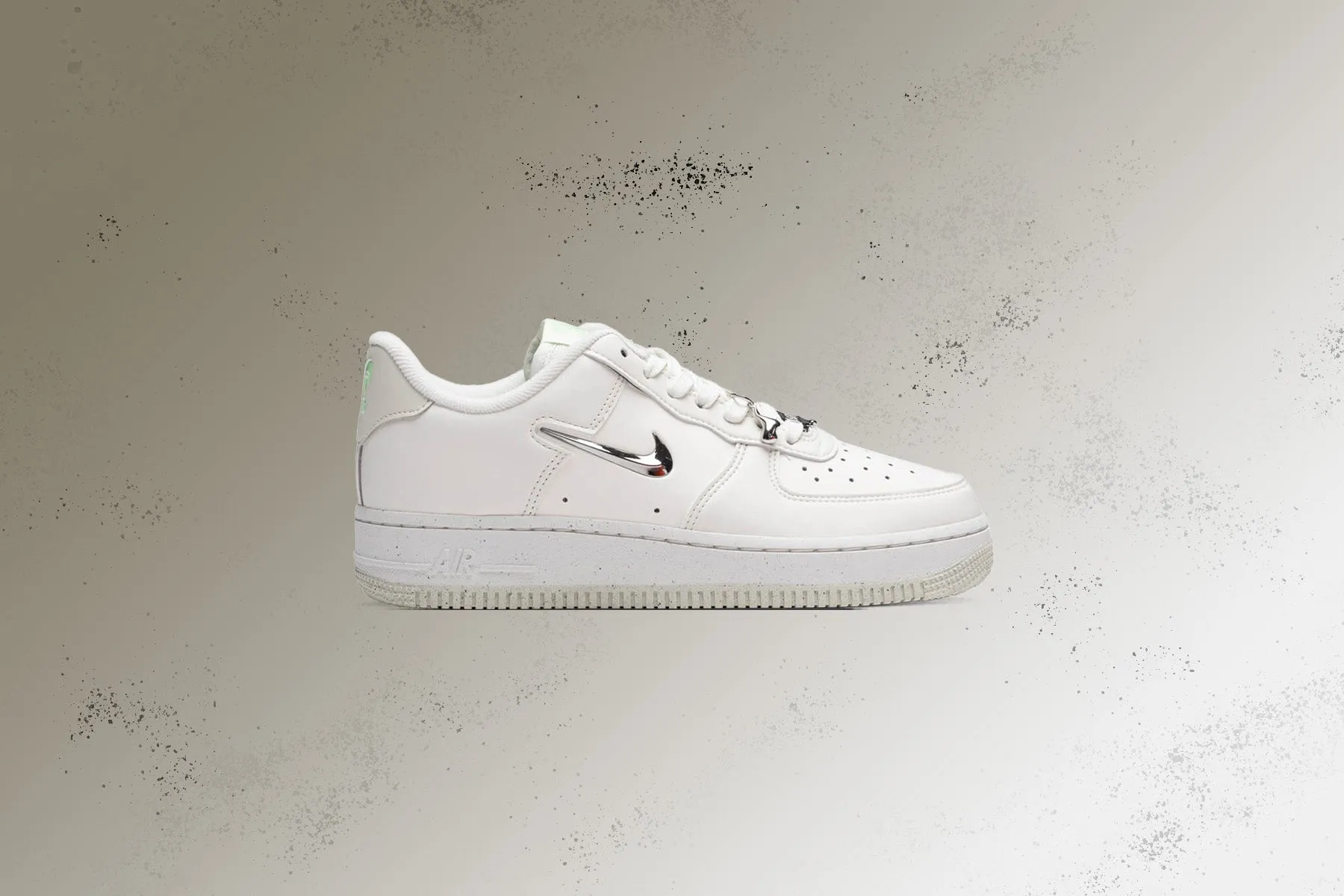 Women's Air Force 1 '07 Next Nature SE - Sail/Vapor Green/Sea Glass Nike Retro Lifestyle Shoes