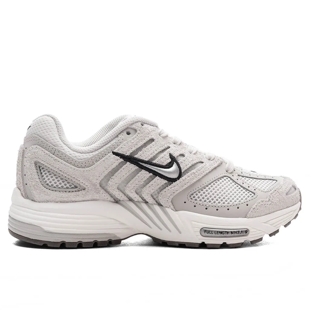 Women's Air Pegasus 2005 - Phantom/Metallic Silver/Light Bone/Black Nike everyday shoes with mesh upper
