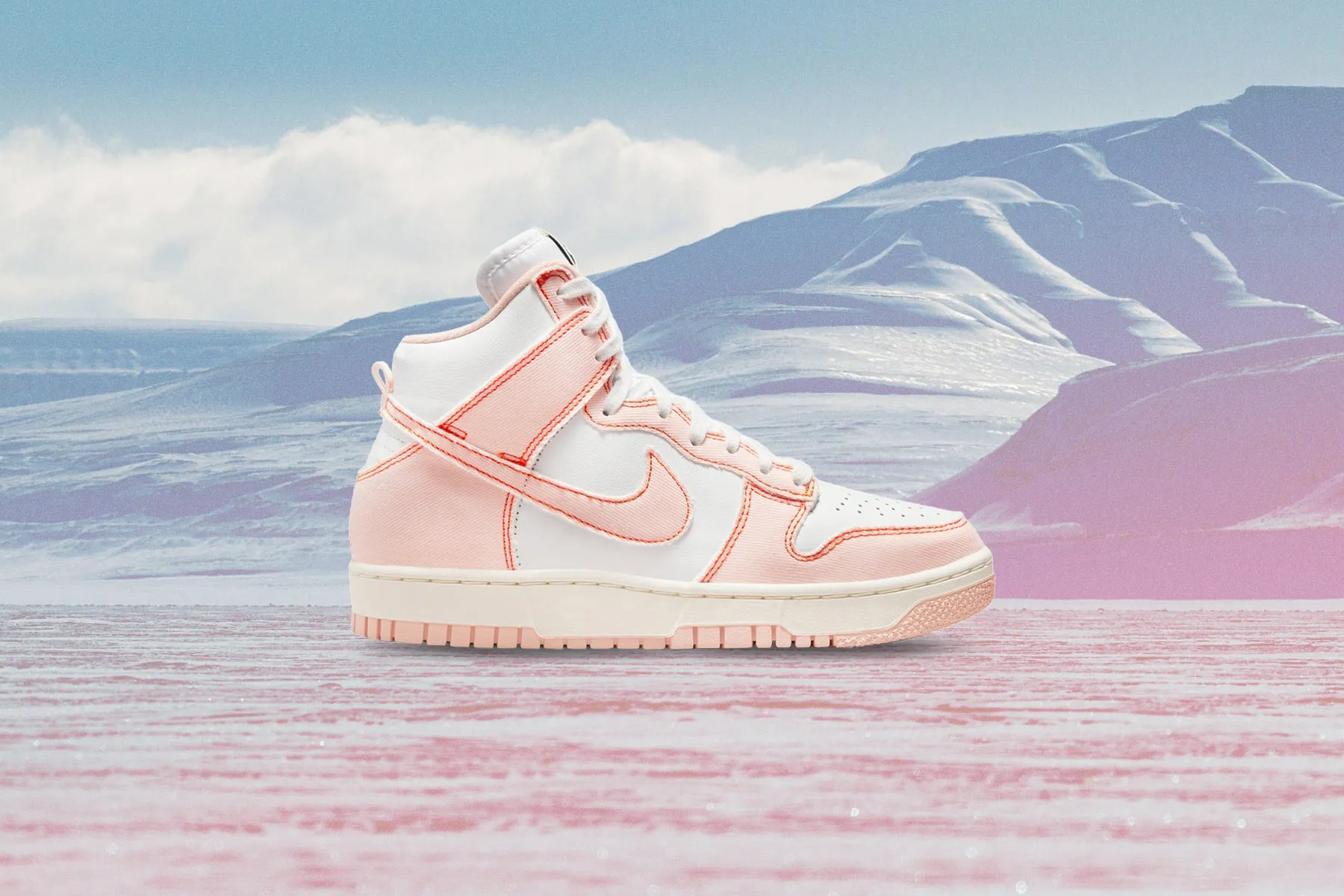 Women's Dunk High 1985 - Arctic Orange/Summit White Nike trainers with responsive foam