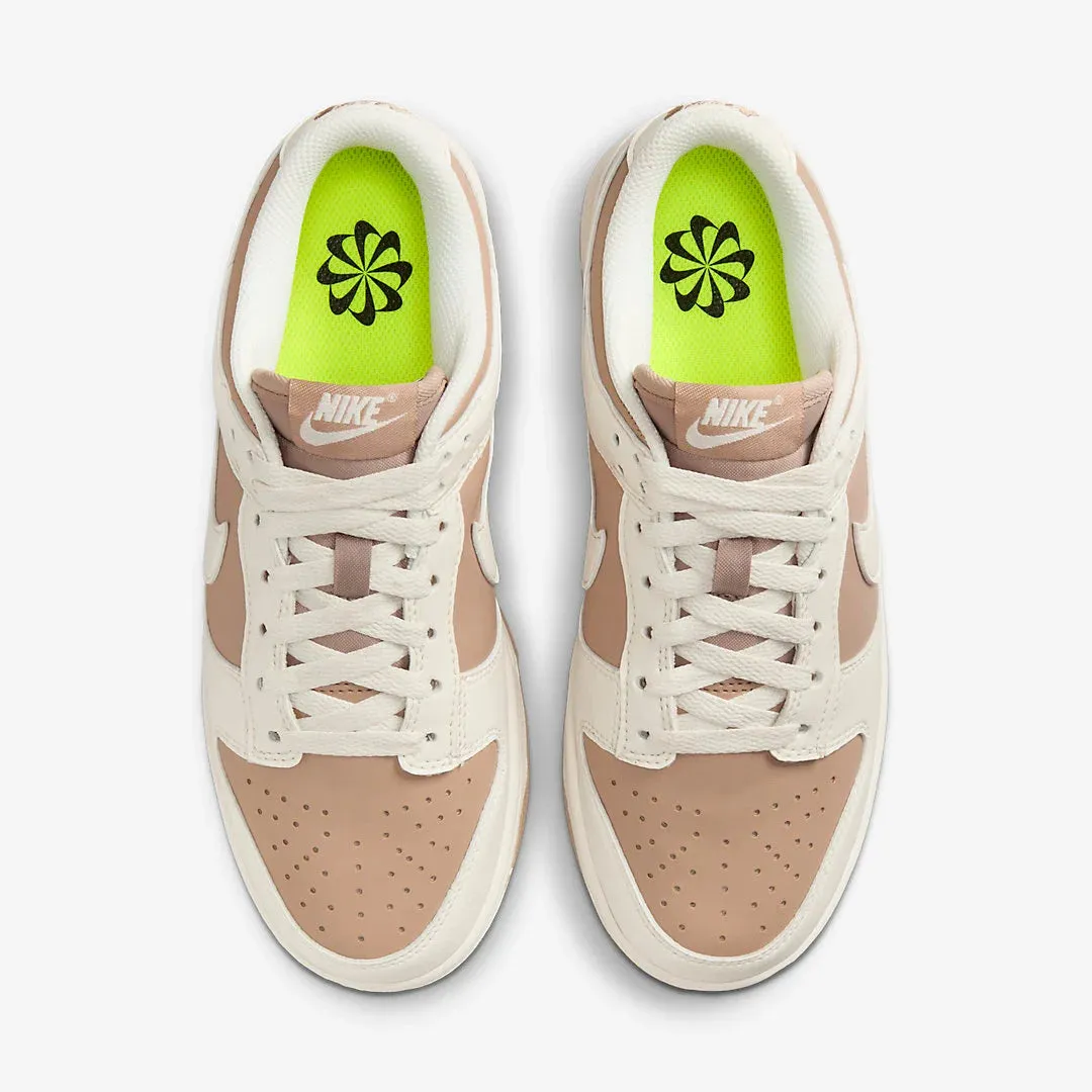 Women's Dunk Low Next Nature Beige Sail Hemp Sail Iconic Sneakers