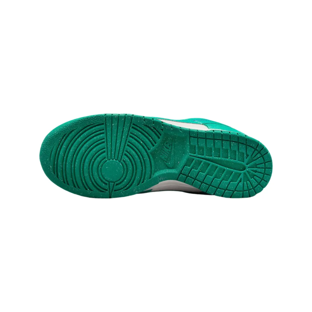 Women's Nike Dunk Low Neptune 85 Sail Lapis Off Noir Neptune Green Iconic Sneakers