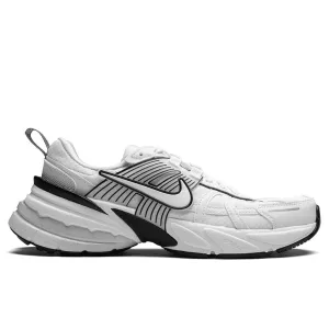 Women's V2K Run - White/Platinum Tint/Summit White Nike everyday shoes with mesh upper