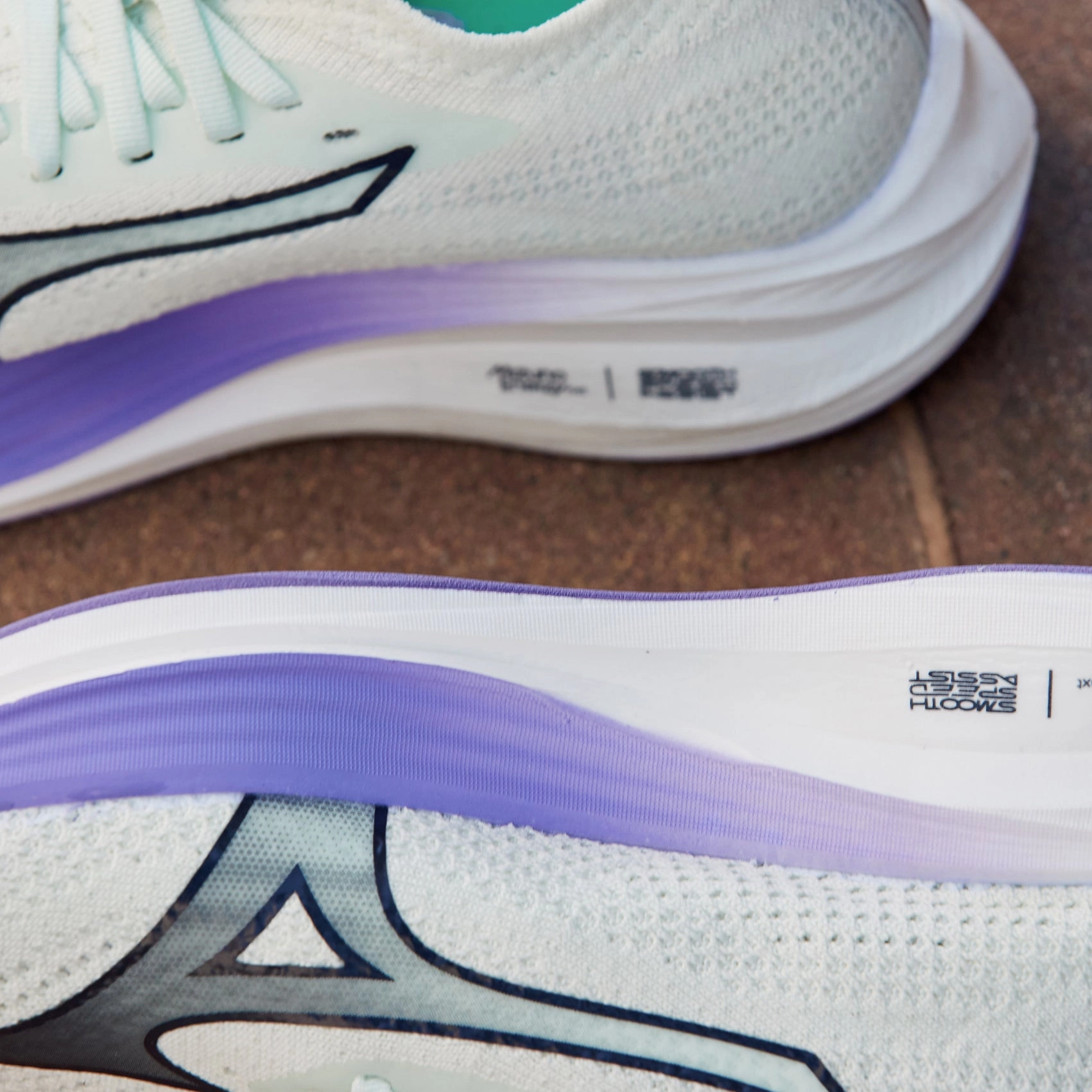 Womens Mizuno Neo Zen Mizuno sporty athletic footwear