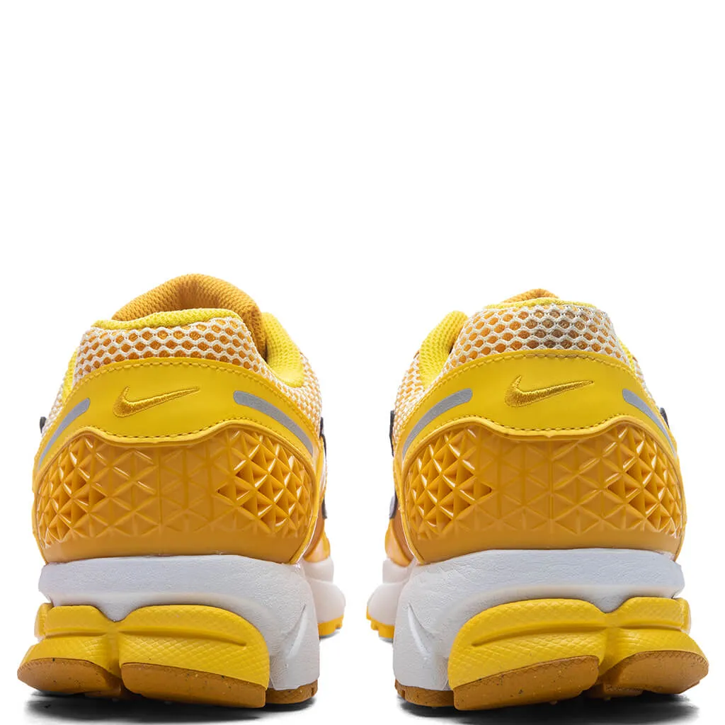 Zoom Vomero 5 Premium - Yellow Strike/Metallic Silver Nike Lightweight Everyday Shoes