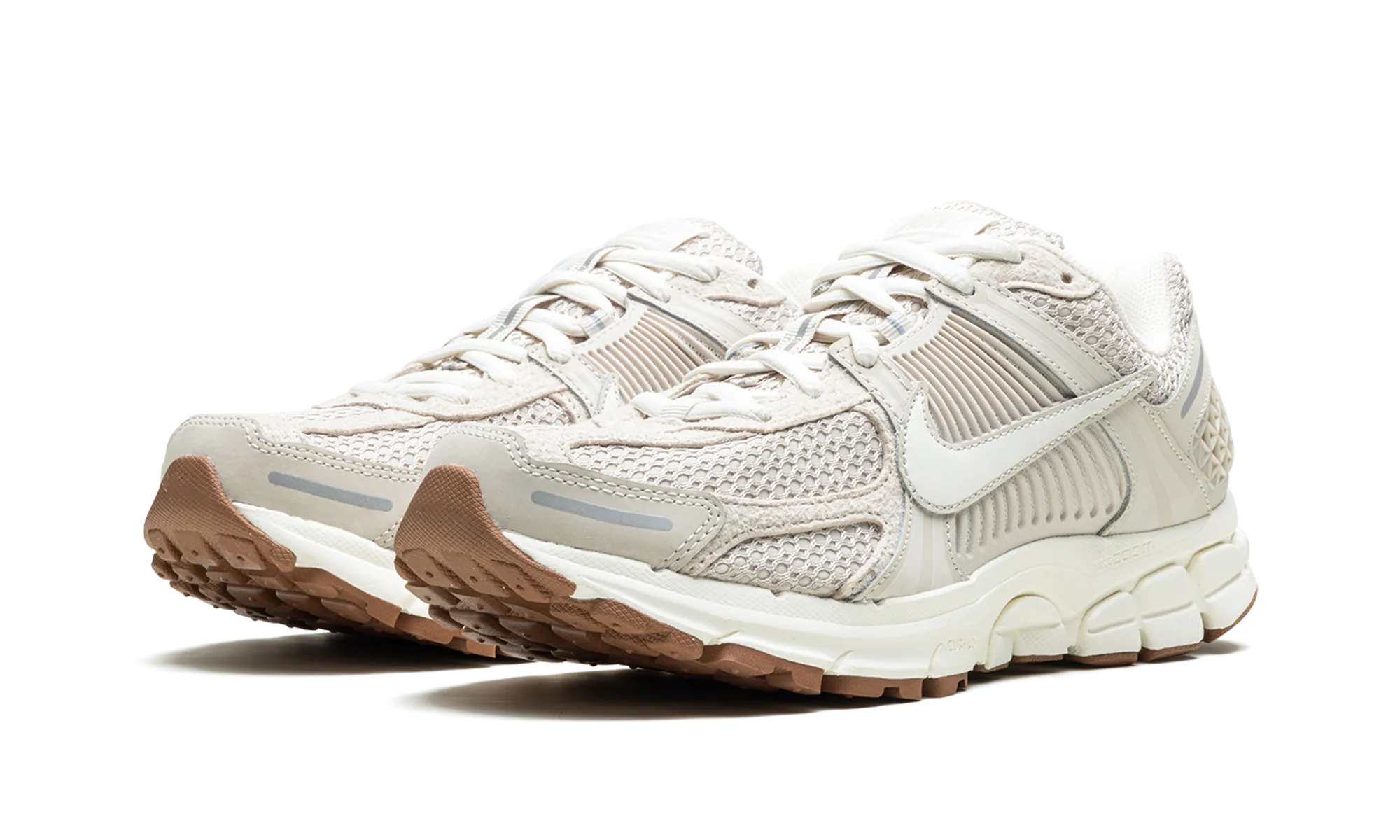 ZOOM VOMERO 5 WMNS "Light Orewood Brown" nike womens casual sneakers